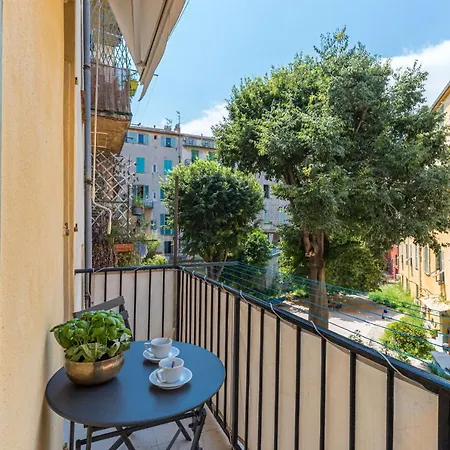 Cosy Cocoon Place Du Pin * Nice