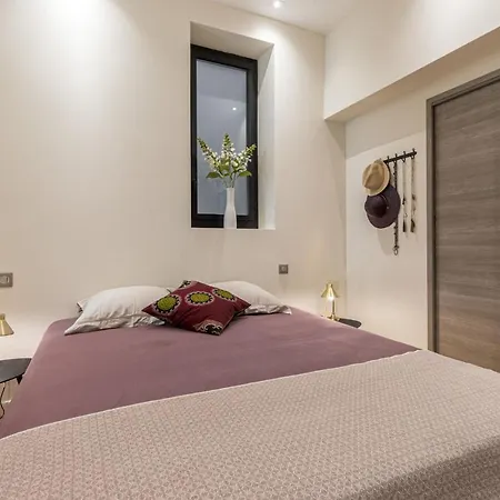 Cosy Cocoon Place Du Pin * Nice