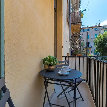 Cosy Cocoon Place Du Pin * Nice